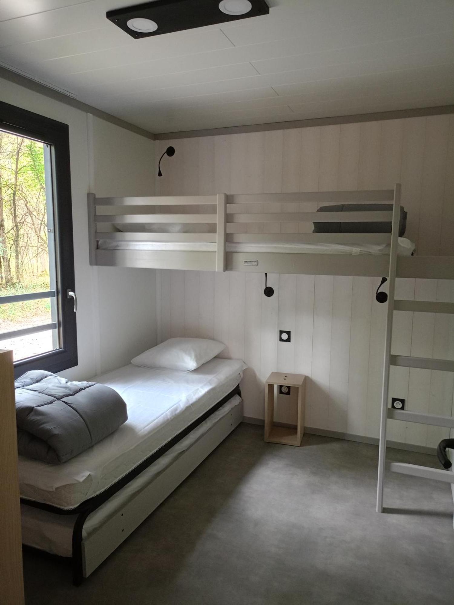 Camping Paradis La Marmotte Ax-les-Thermes Exterior photo