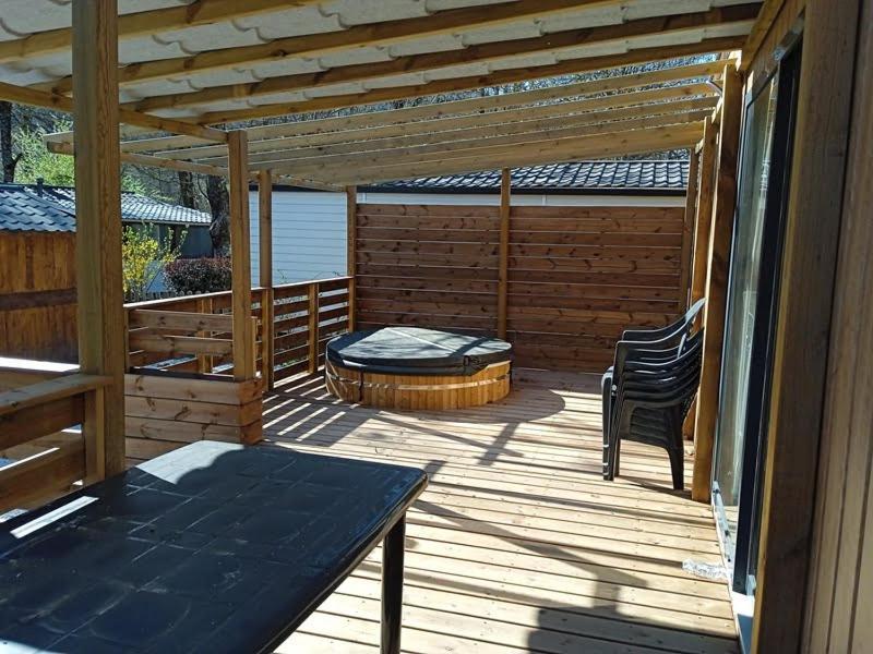 Camping Paradis La Marmotte Ax-les-Thermes Exterior photo