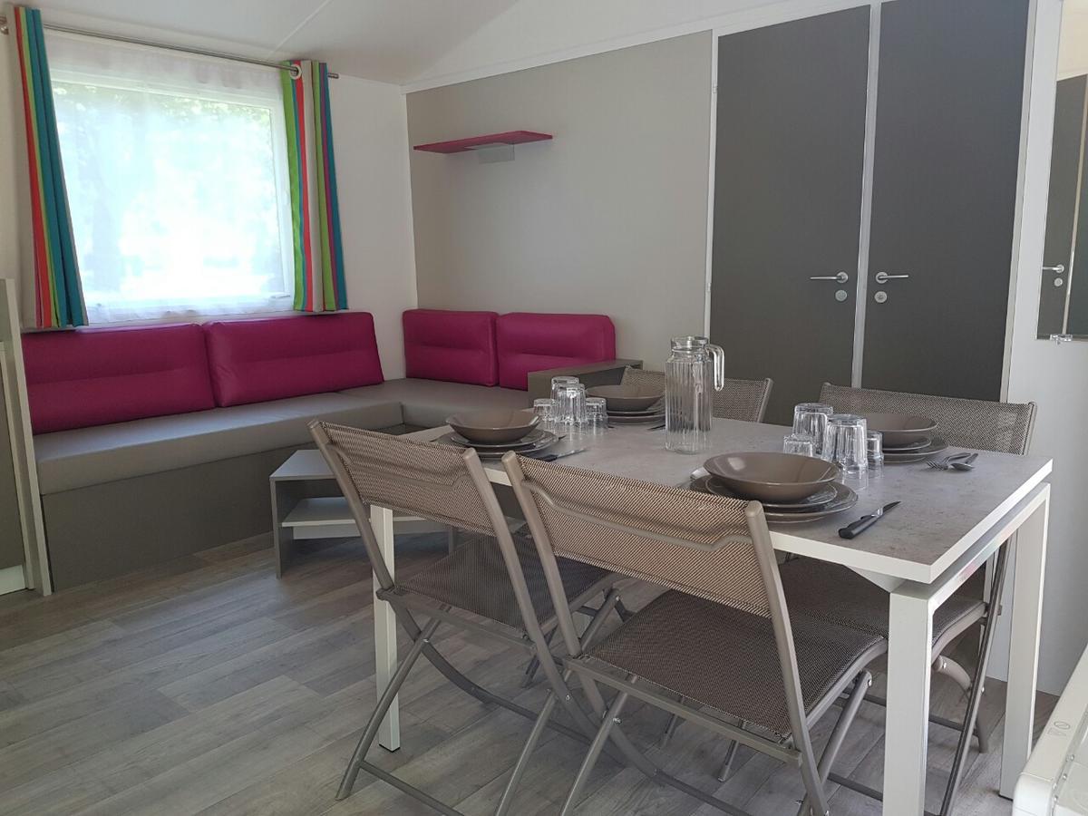 Camping Paradis La Marmotte Ax-les-Thermes Exterior photo